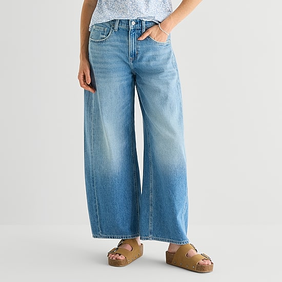 Arizona Womens Juniors Low Rise Barrel Jean