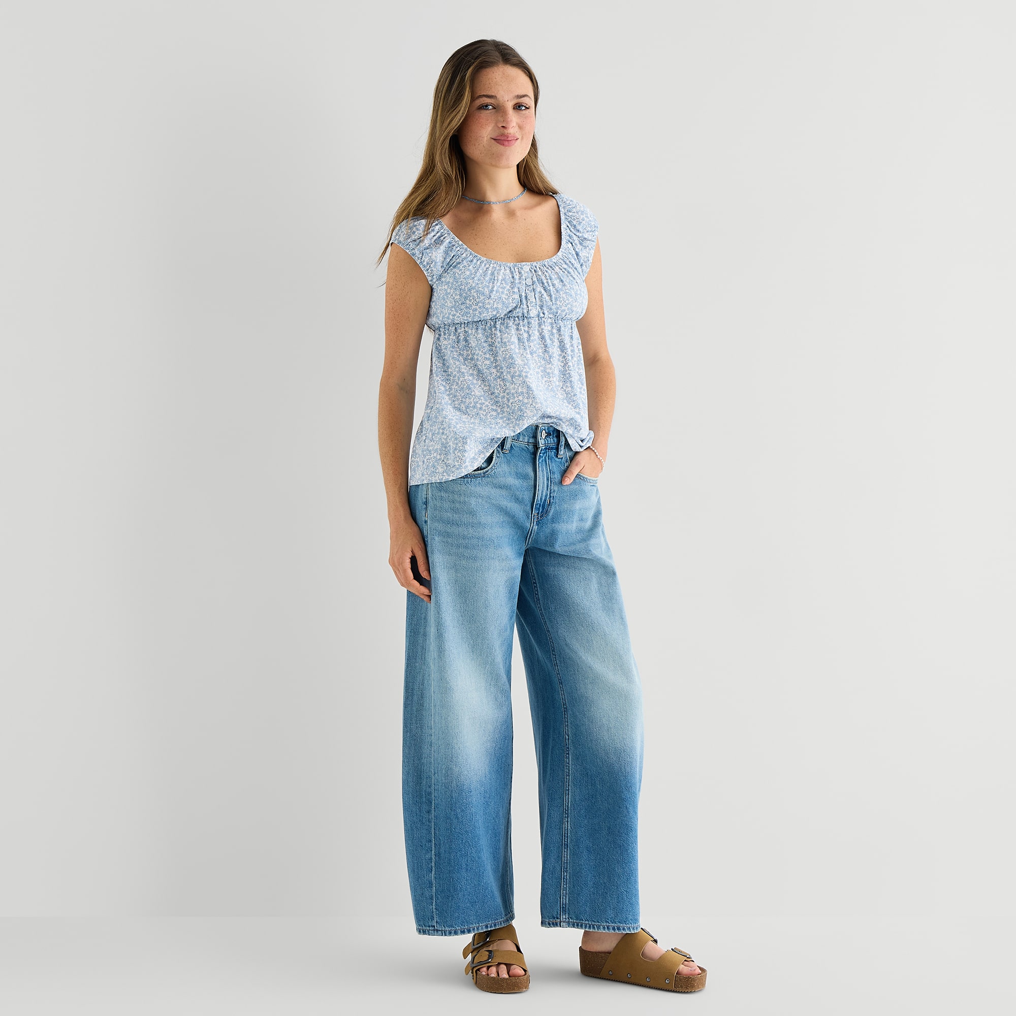 Arizona Womens Juniors Low Rise Barrel Jean