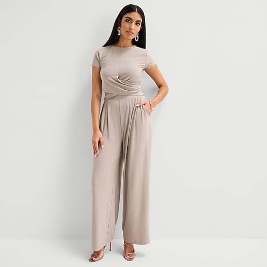 Bold Elements Womens Wide Leg Pleated Pant