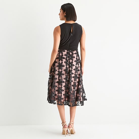 Brianna Milay Womens Sleeveless Applique Embroidered Floral Fit + Flare Dress