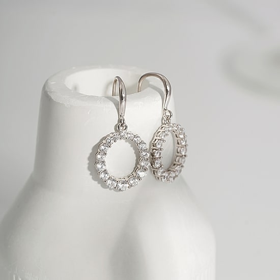 Diamonart Marilyn Monroe Womens Cubic Zirconia Sterling Silver Circle Round Drop Earrings