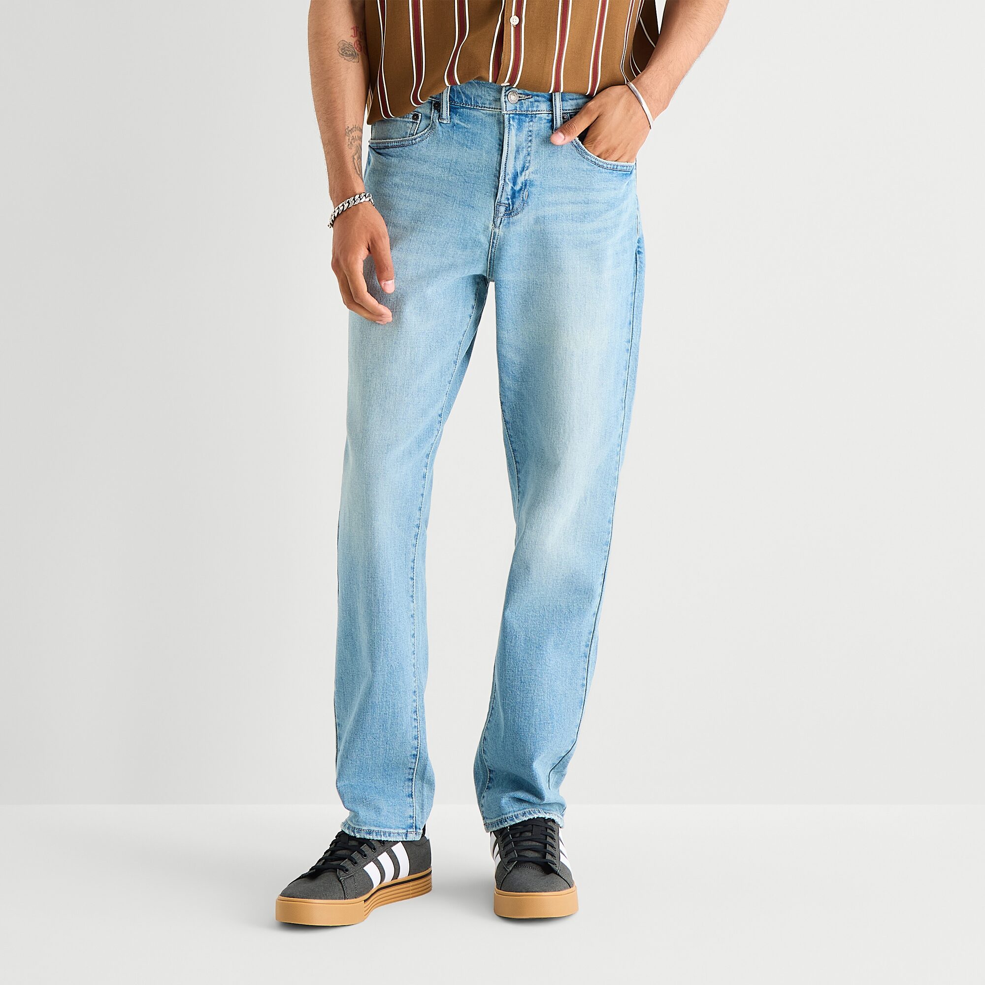 Arizona Mens Loose Fit Jean