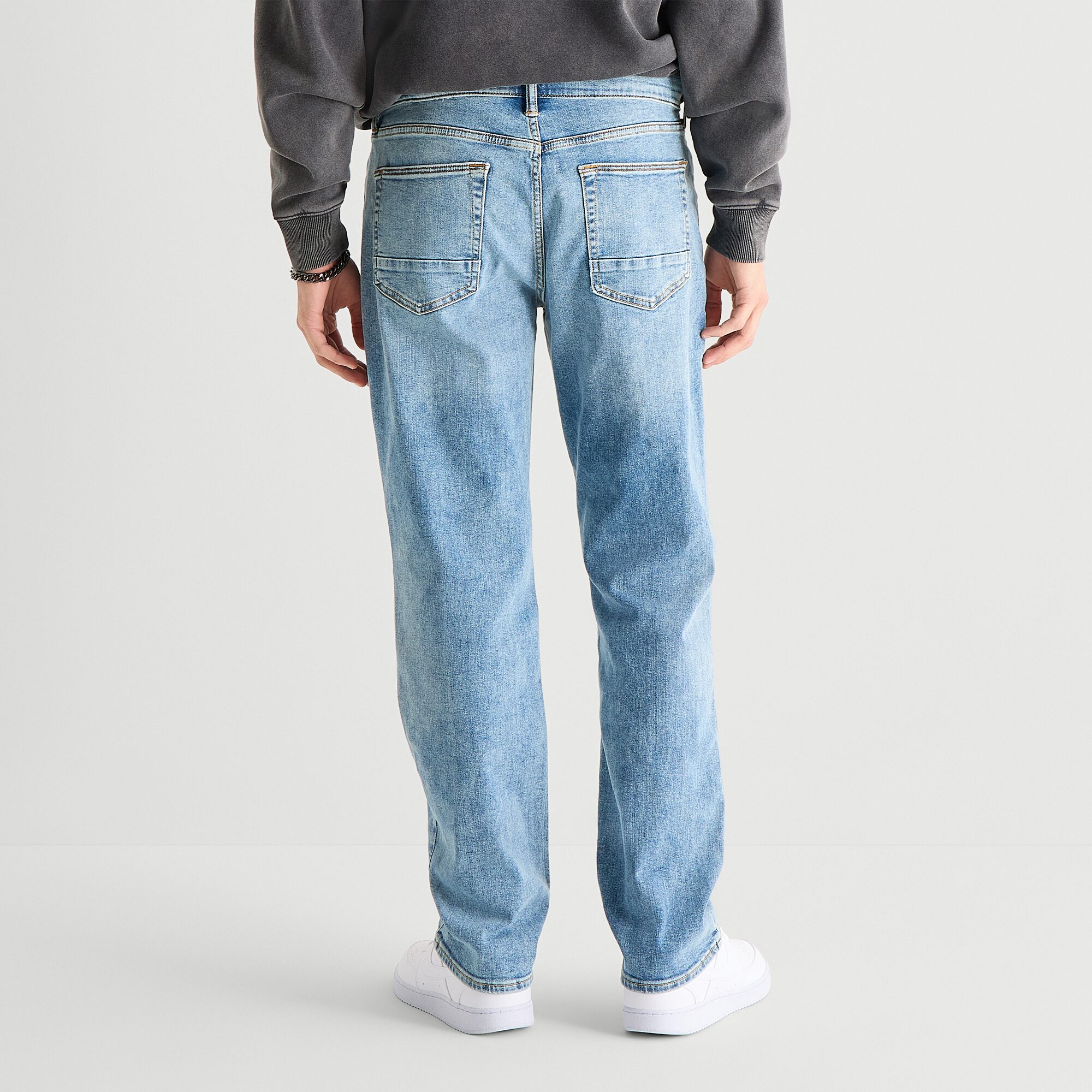 Arizona Mens Athletic Fit Jean