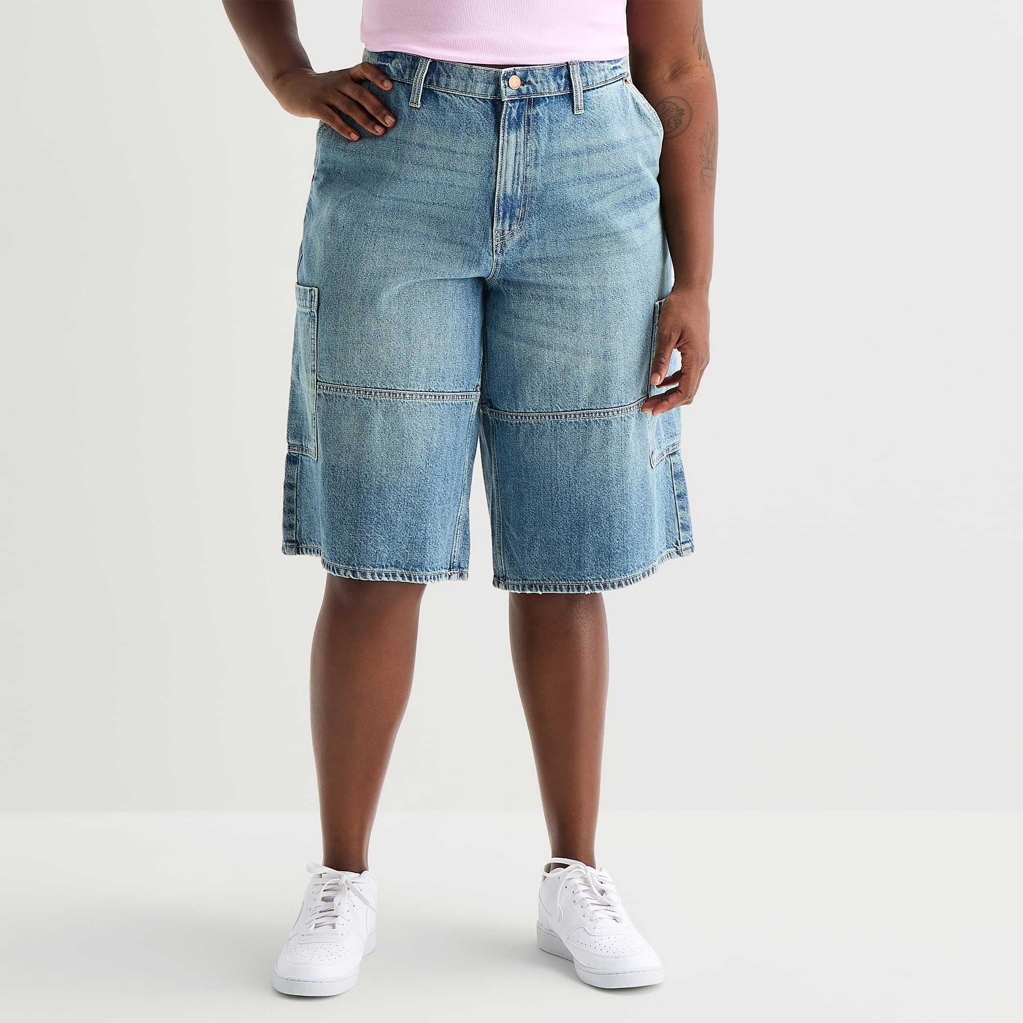 Arizona Womens 15" Low Rise Juniors Plus Denim Short