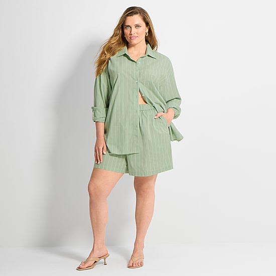 Ashley Graham Womens Plus Regular Fit Button-Down Shirt