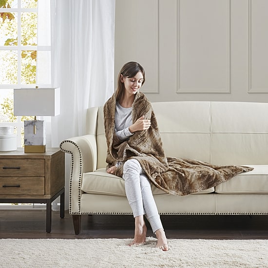 Madison Park Marcelle Oversize Faux-Fur Throw