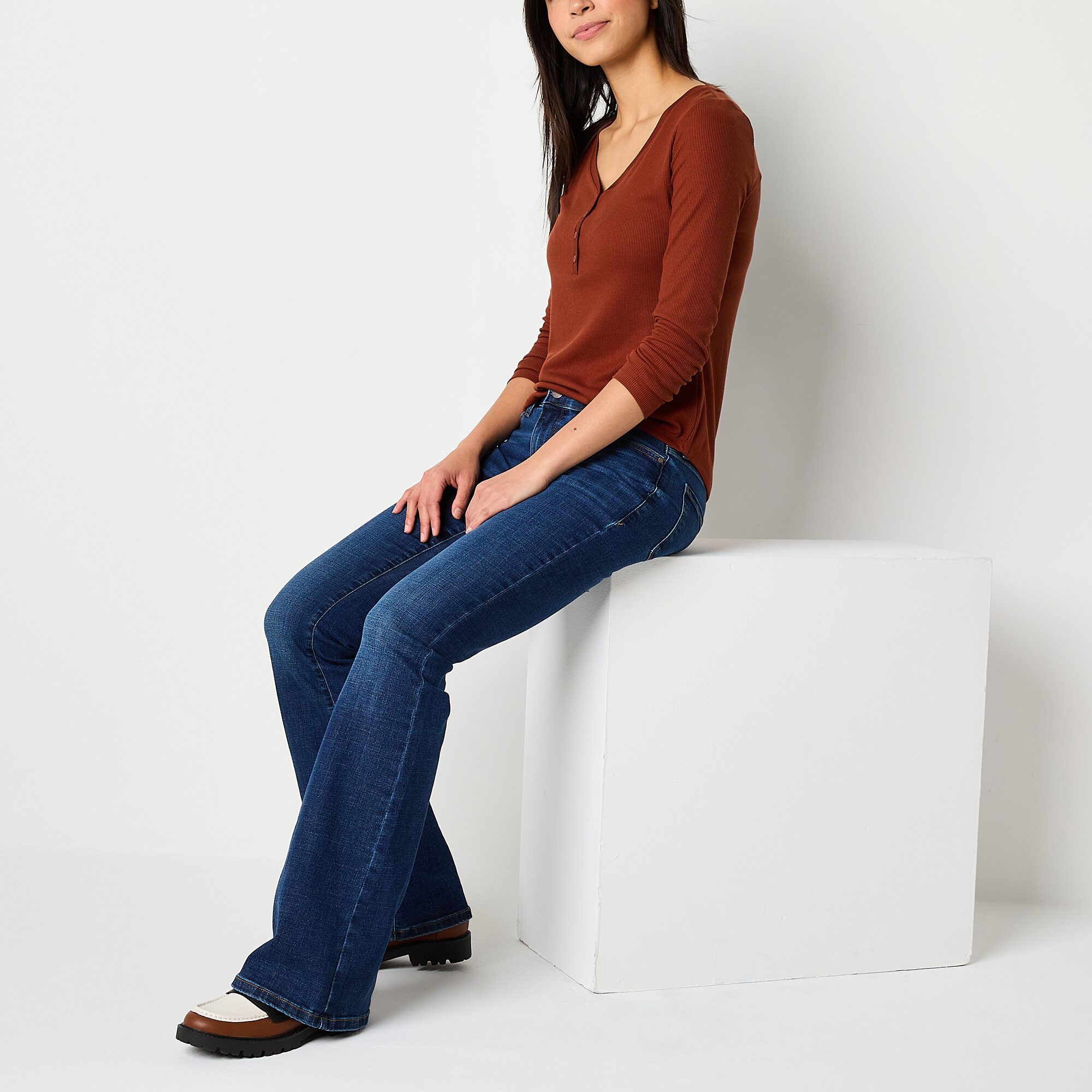 a.n.a Womens Long Sleeve Henley Shirt