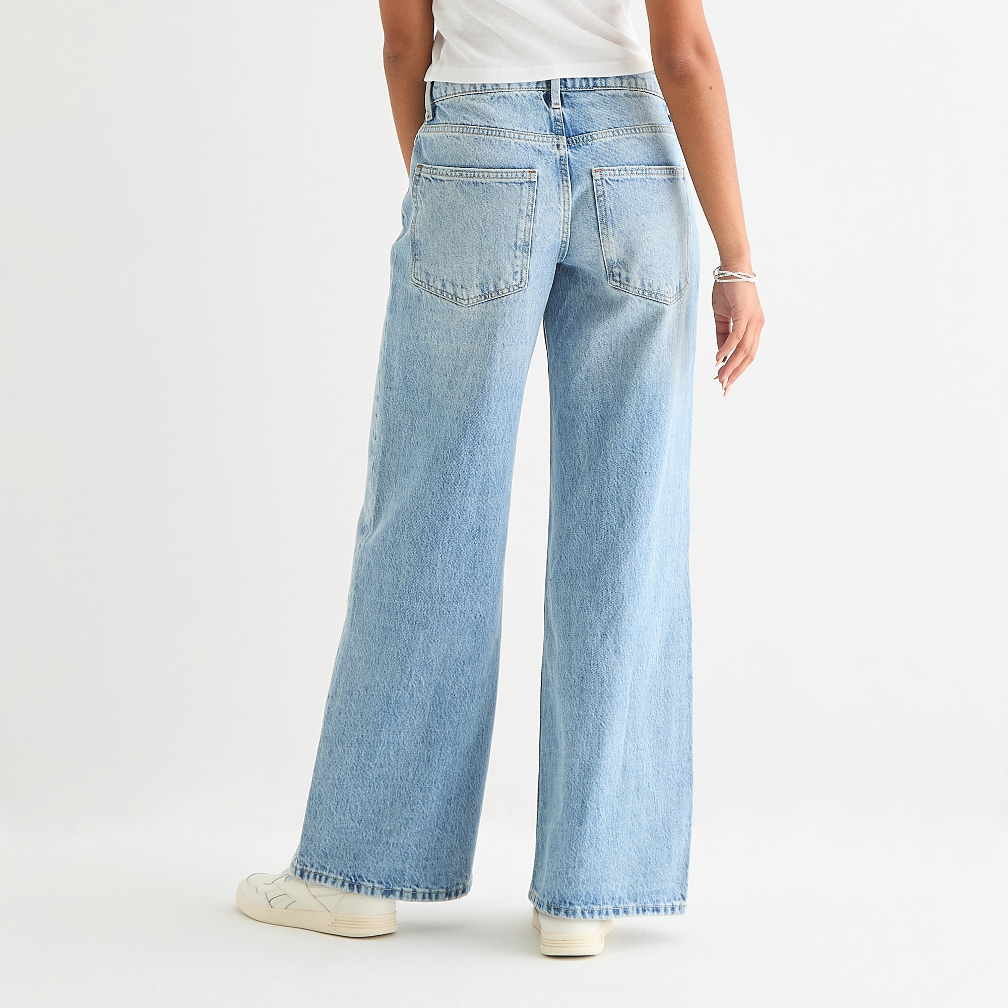 Arizona Womens Juniors Low Rise Baggy Fit Jean