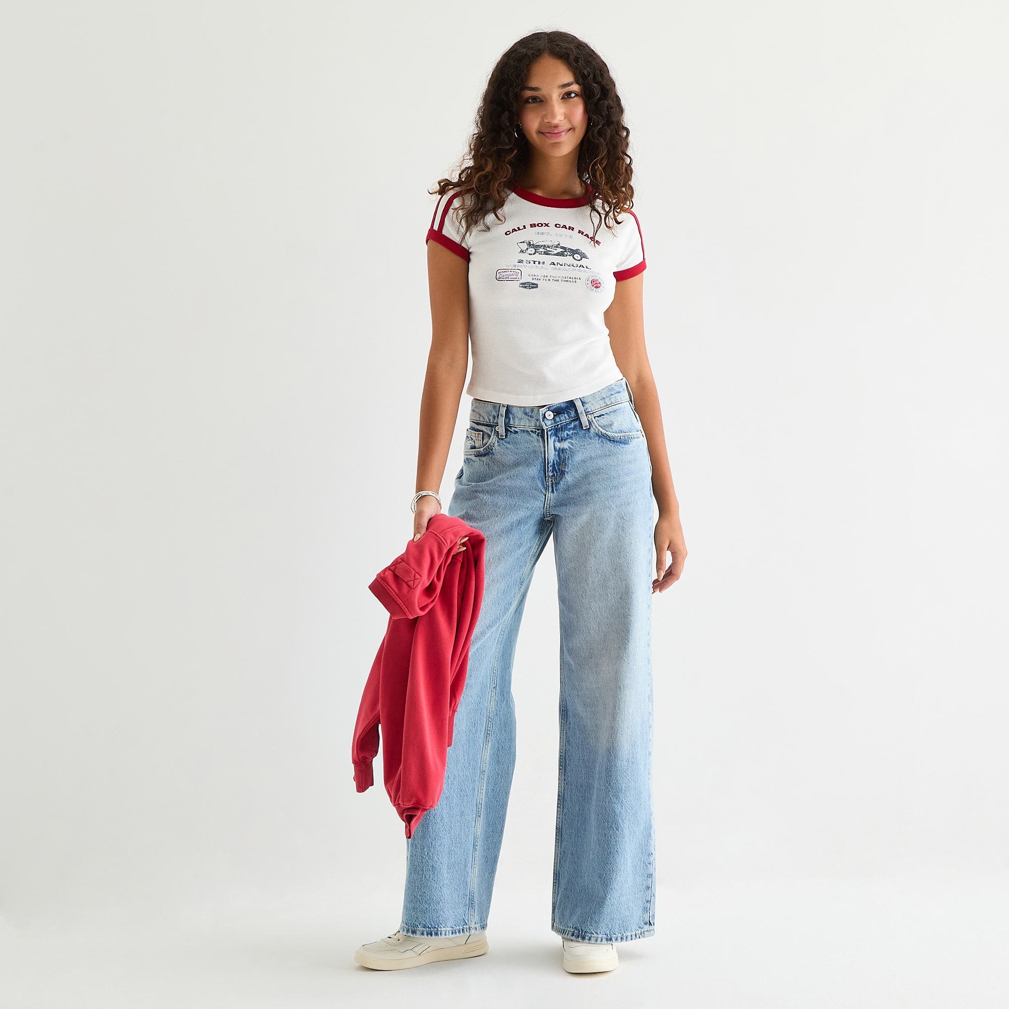 Arizona Womens Juniors Low Rise Baggy Fit Jean