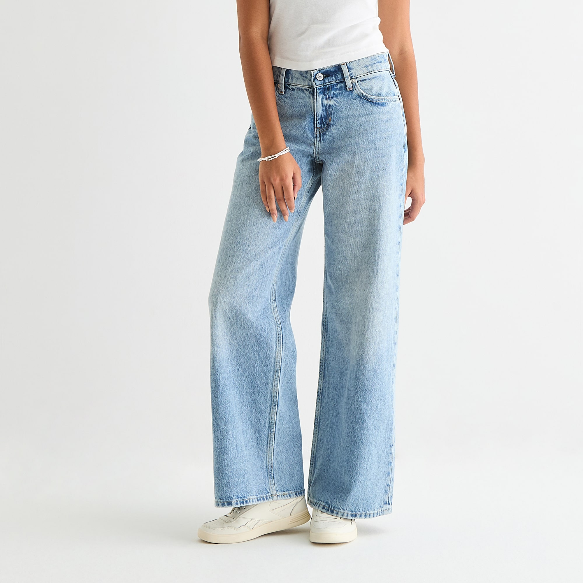 Arizona Womens Juniors Low Rise Baggy Fit Jean