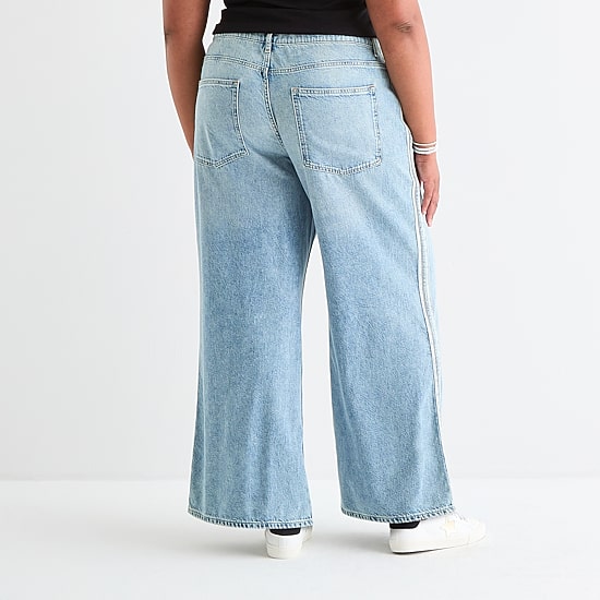 Arizona Airy Drape Womens Juniors Plus Low Rise Baggy Fit Jean