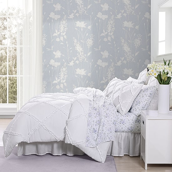 Laura Ashley Norah Midweight Comforter Set