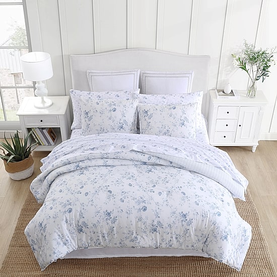 Laura Ashley Belinda Midweight Comforter Set
