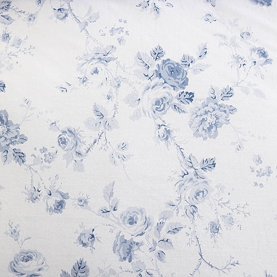 Laura Ashley Belinda Midweight Comforter Set