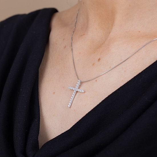 (H-I / I1) Womens 1/2 CT. T.W. Lab Grown White Diamond 10K Gold Cross 18 Inch Pendant Necklace