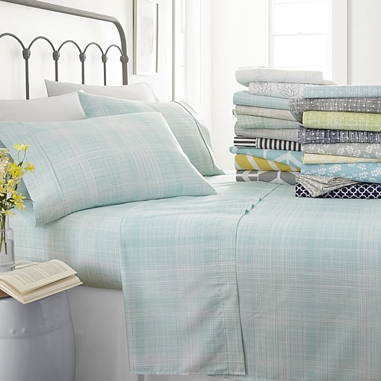Casual Comfort™ Premium Ultra Soft Arrow Pattern Microfiber Wrinkle Free Sheet Set