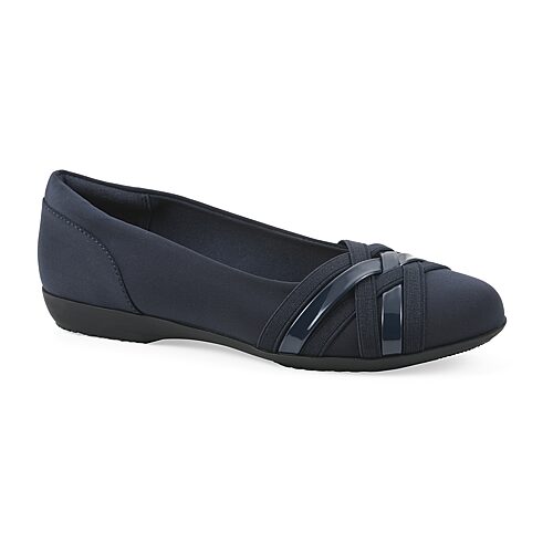 Cliffs By White Mountain Fall 2026 Womens Almond Closed Toe Ballet Flats In Blue