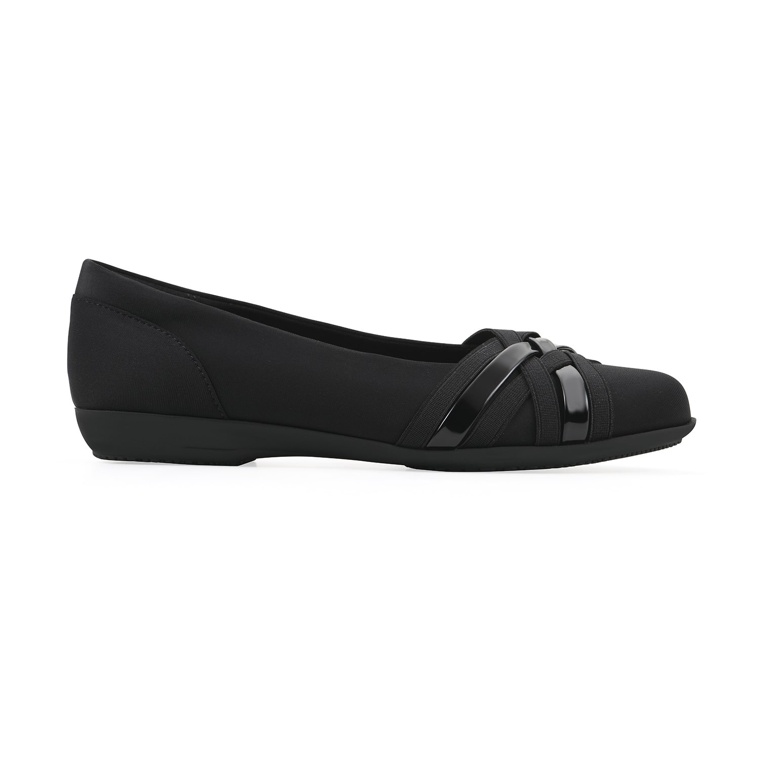 CLIFFS BY WHITE MOUNTAIN Womens Chic Almond Closed Toe Ballet Flats