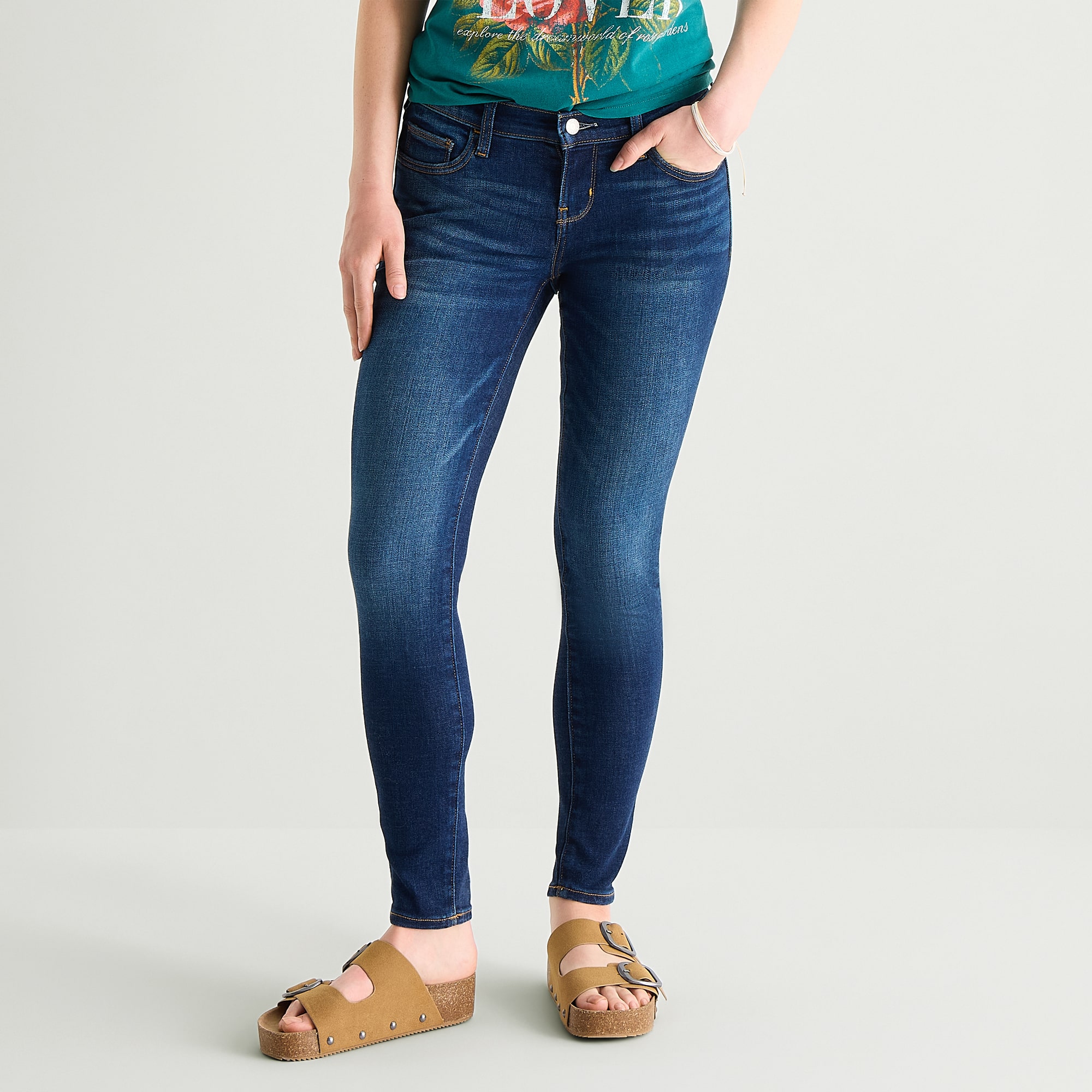 Arizona Womens Juniors Skinny Fit Jean
