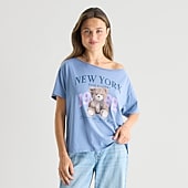 Arizona Womens Juniors Scoop Neck Short Sleeve Regular Fit Graphic T-Shirt