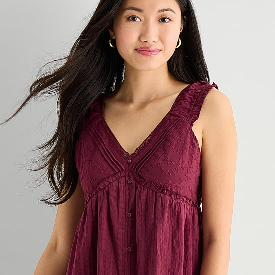 Arizona Womens Juniors V Neck Sleeveless Babydoll Dress
