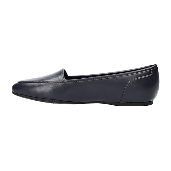 Easy Street Thrill Womens Square Closed Toe Slip-On Shoe