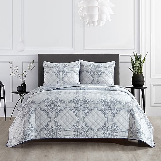 Stratford Park Yvette 3-pc. Quilt Set