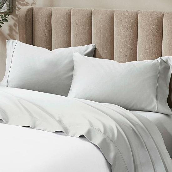 SUPERIOR® Pavo Refined Z Hem 700tc Deep Pocket Sheet Set