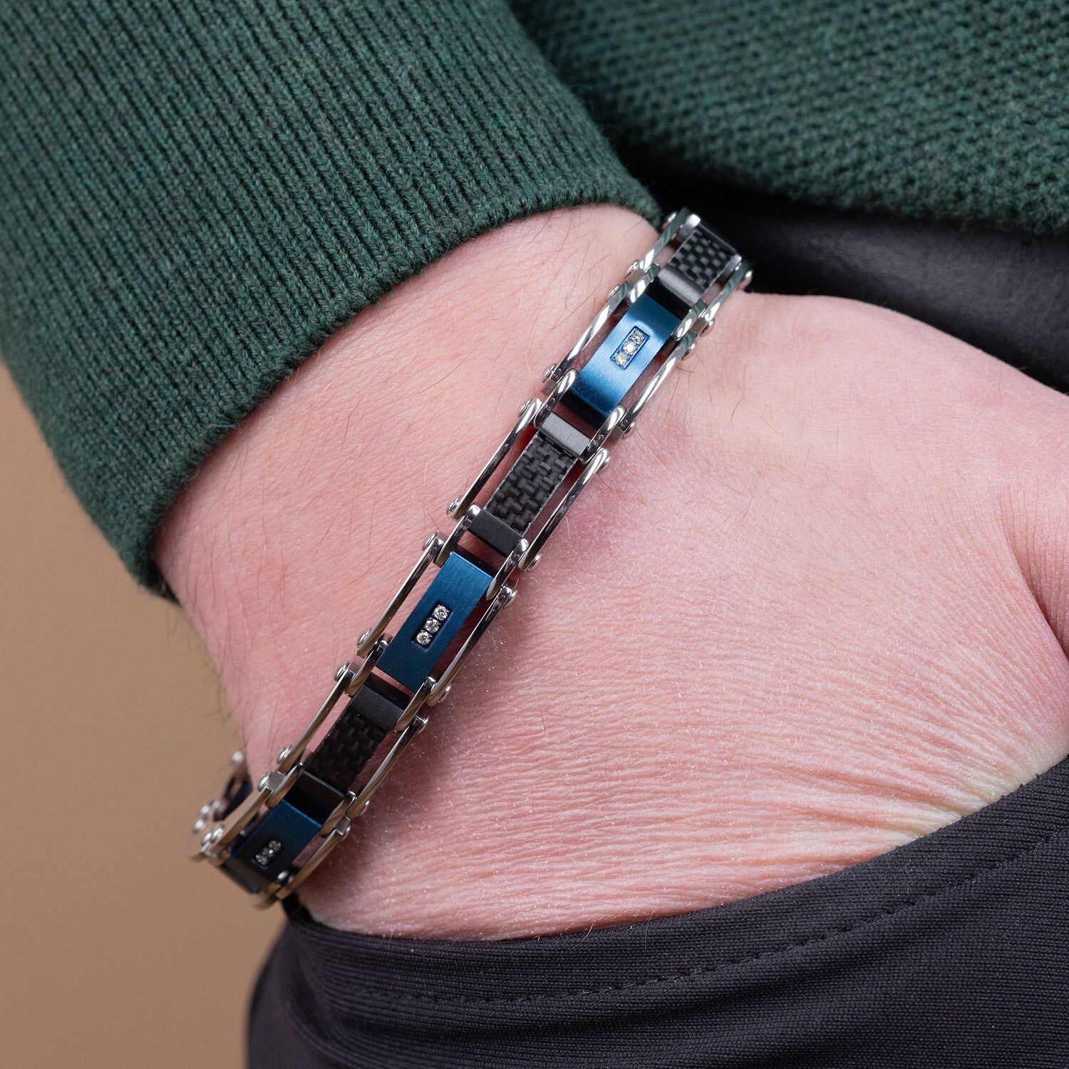 (H-I / I1) Mens Stainless Steel 8 1/2 Inch Link Bracelet