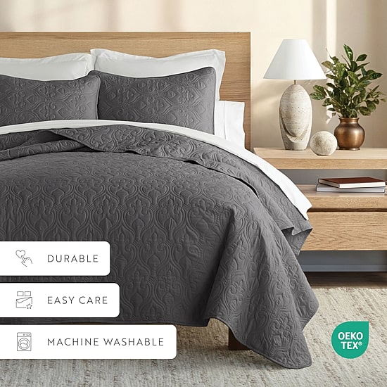 Casual Comfort Premium Ultra Soft Damask Pattern Quilted Coverlet Set