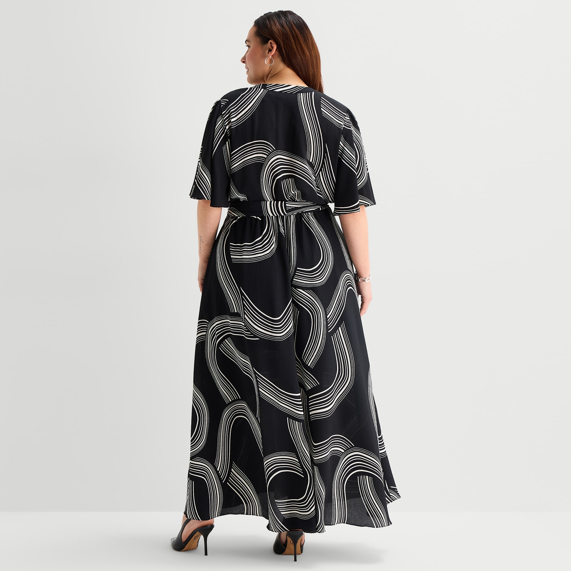 Premier Amour Womens Plus V Neck Short Sleeve Flutter Maxi Dress
