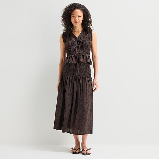 A.N.A Womens V Neck Sleeveless Peplum Top