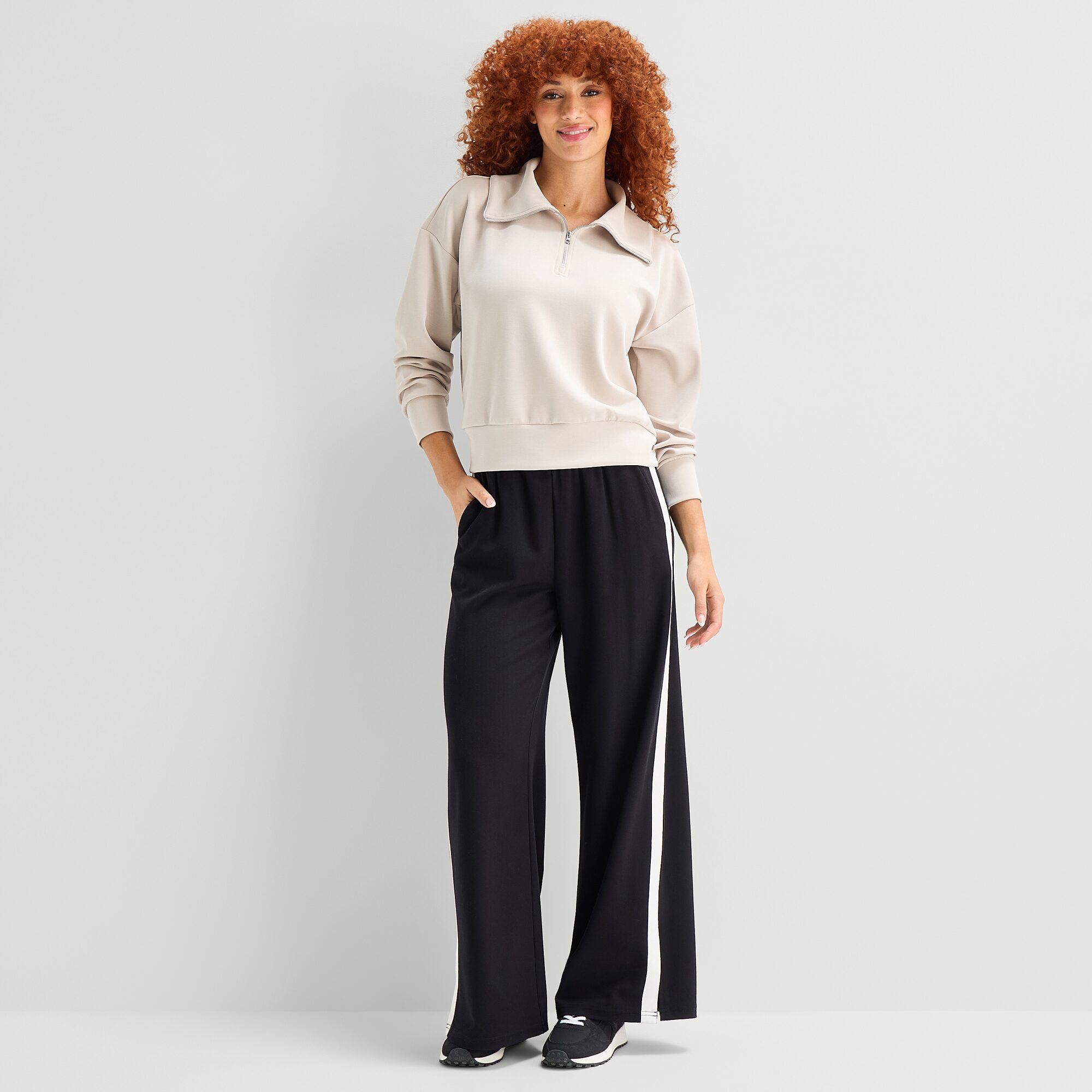 Stylus Womens Long Sleeve Sweatshirt