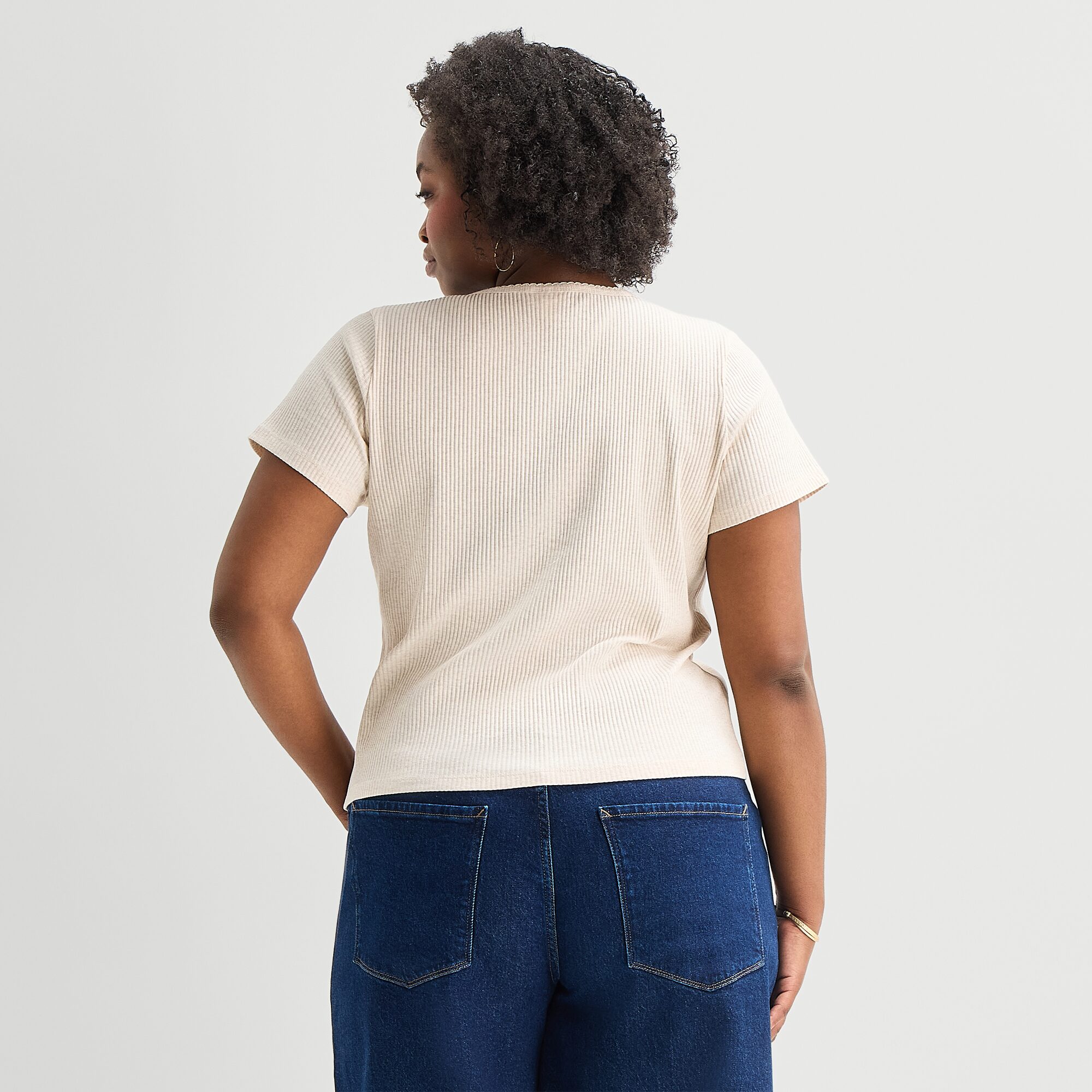 a.n.a Womens Plus V Neck Short Sleeve Button Cardigan