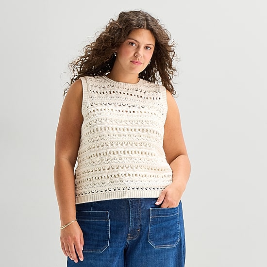 a.n.a Plus Womens Crew Neck Sleeveless Pullover Sweater