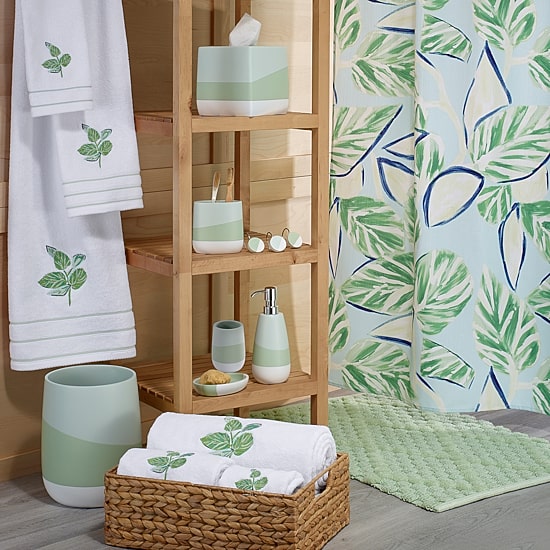 Nicole Miller Tropiluxe Bath Rug