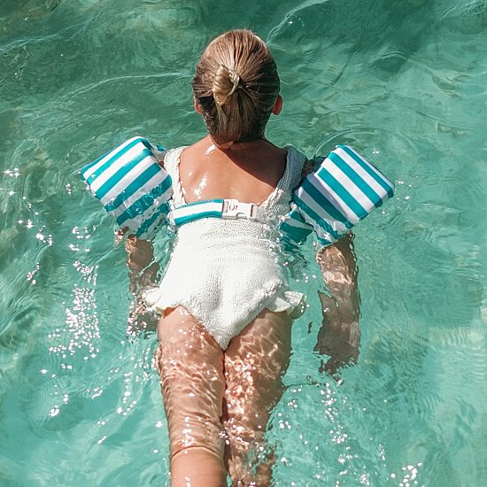 SUNNYLiFE® Floatie Jacket 3 6 Pool Float