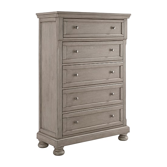 Signature Design by Ashley Lettner 5-Drawer Chest of Drawers in Light Gray