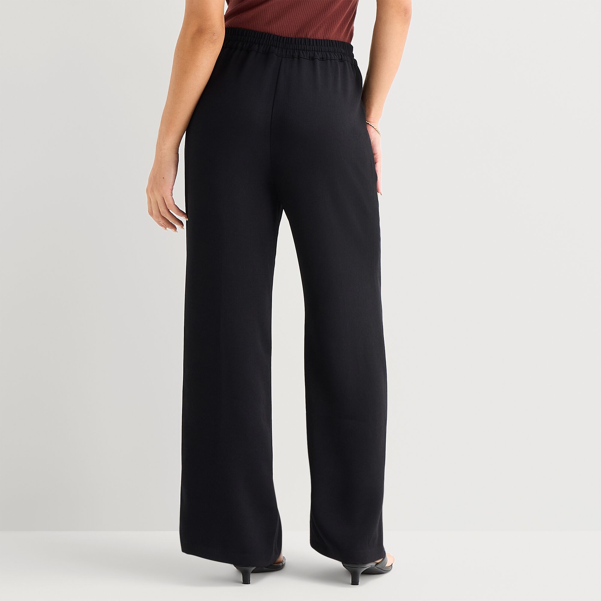 a.n.a Womens Crepe Wide Leg Mid Rise Pull-On Pant