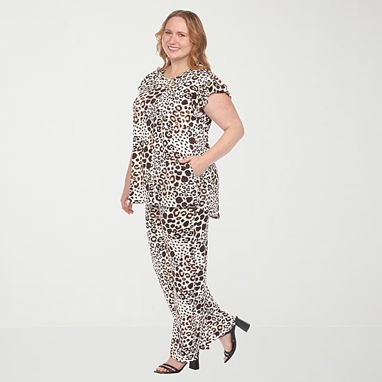 White Mark Knit 2-pc. Leopard Pant Set-Plus