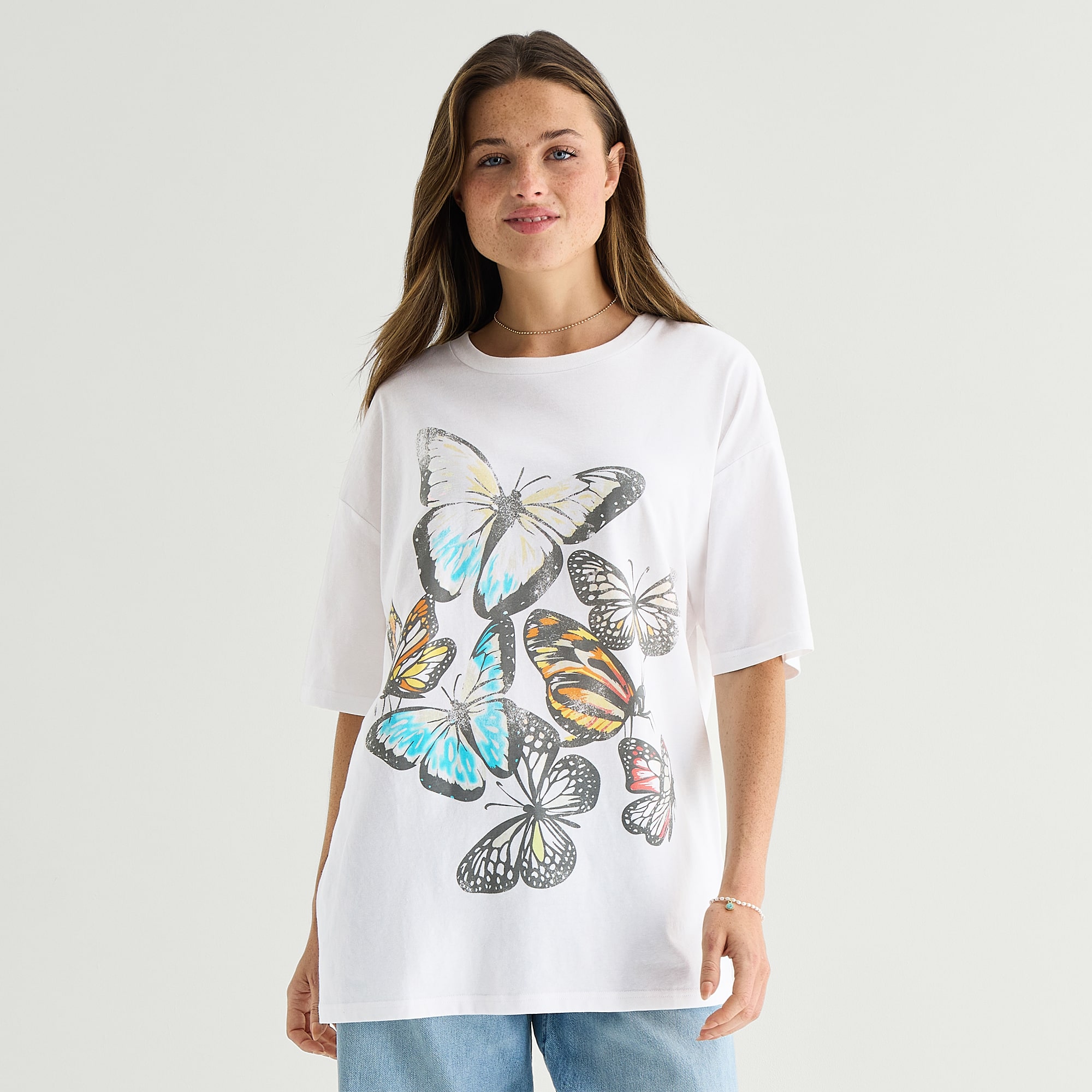 New World Butterfly Tee Womens Juniors Crew Neck Short Sleeve Oversized Graphic T-Shirt