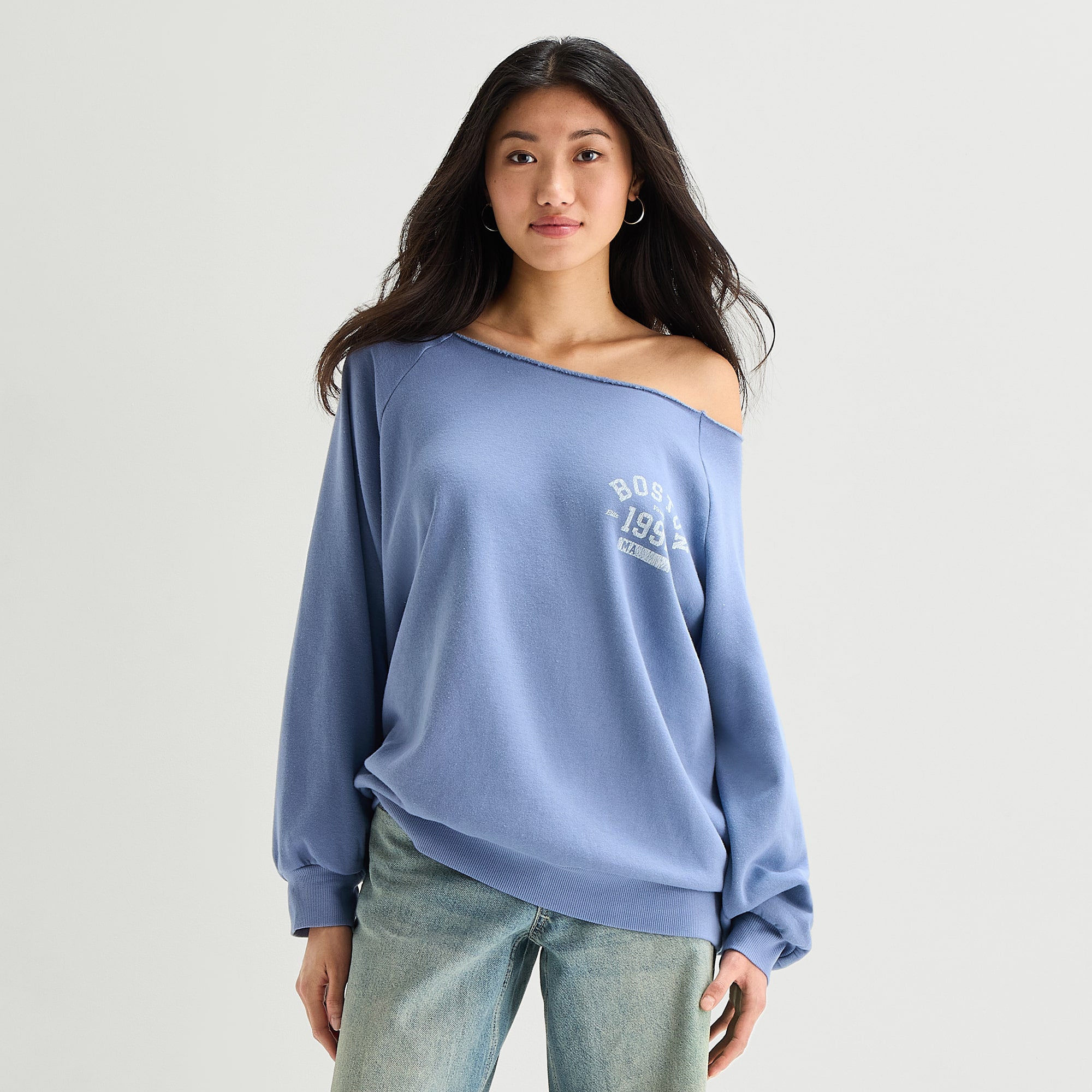 Arizona Womens Juniors Long Sleeve Sweatshirt