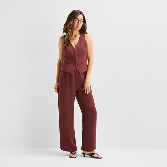 A.N.A Crepe Womens V Neck Sleeveless Vest