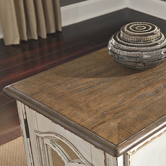Signature Design by Ashley Realyn Chairside End Table