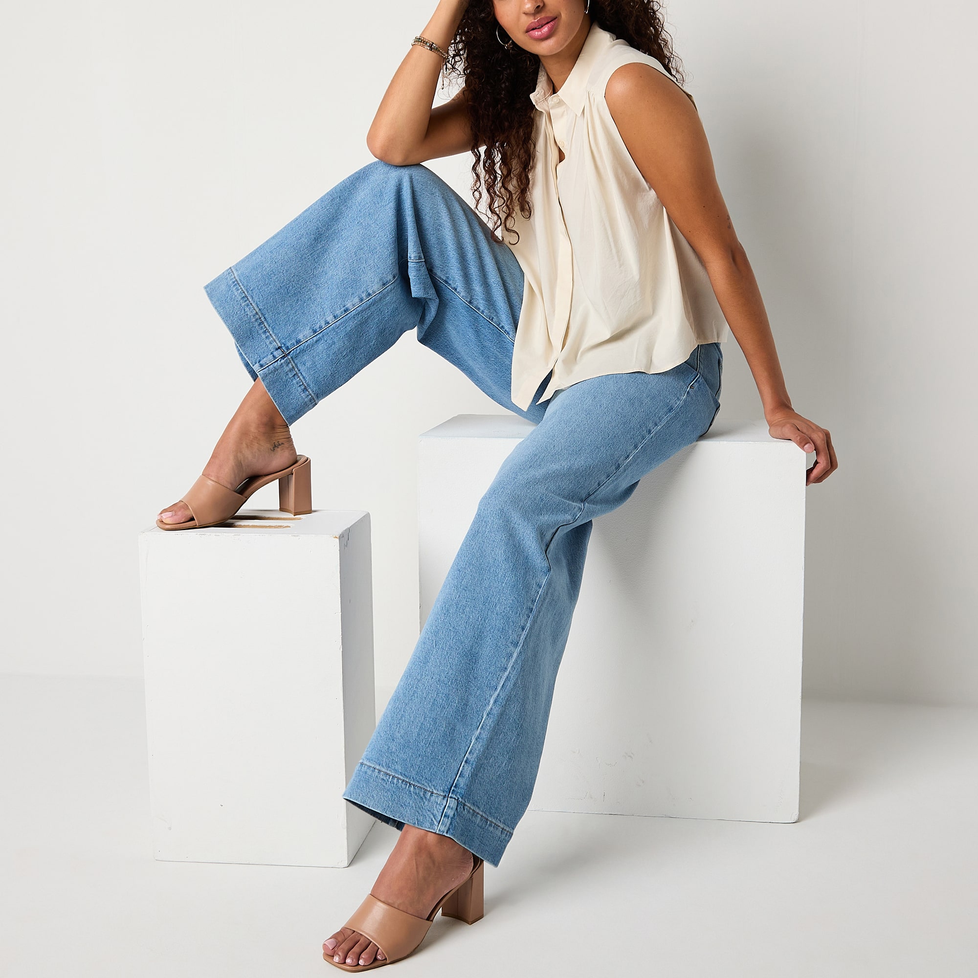 a.n.a Womens High Rise Wide Leg Jean
