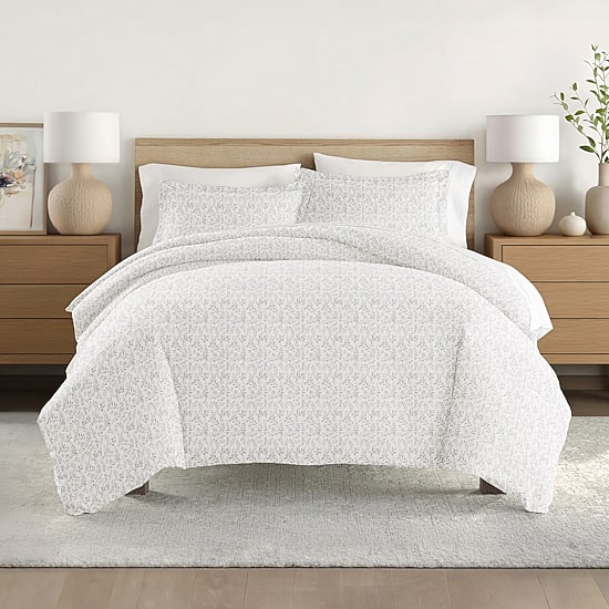 Casual Comfort Premium Ultra Soft 3-pc. Burst of Vines Print Duvet Cover Set