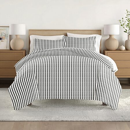Linden Street Dalton 3-pc. Floral Duvet Cover Set, Color: Bootcamp