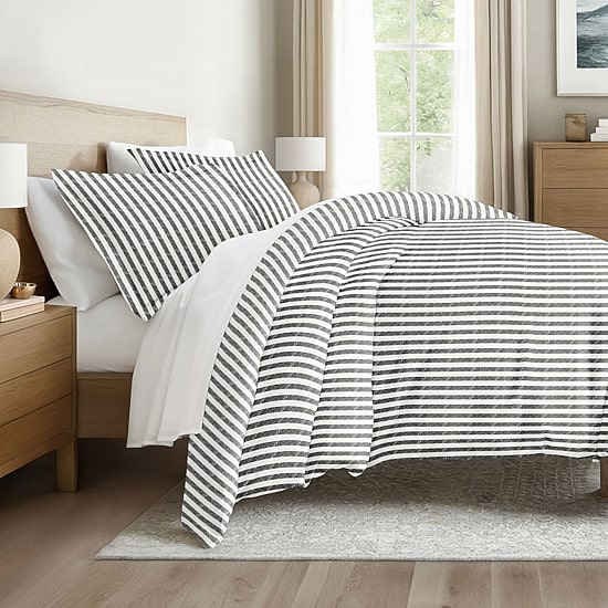 Casual Comfort Premium Ultra Soft Puffed Rugged Stripes Duvet Cover Set