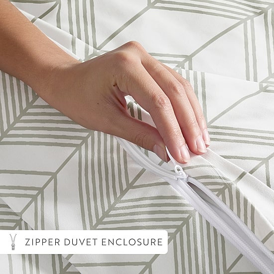 Casual Comfort Ultra Soft Alps Chevron Duvet Set