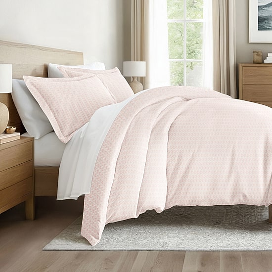 Casual Comfort Premium Ultra Soft Classic Pink Pattern Duvet Cover Set